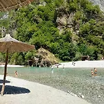 Гостевой дом Park Blini Shala River Moll' e Shoshit