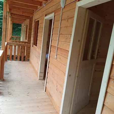 Park Blini Shala River 게스트하우스