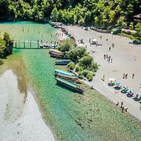 Park Blini Shala River Gæstehus Moll' e Shoshit
