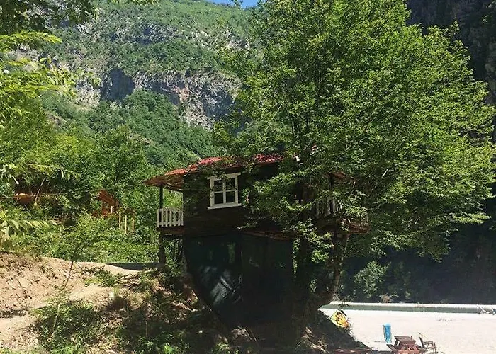 Гостевой дом Park Blini Shala River *