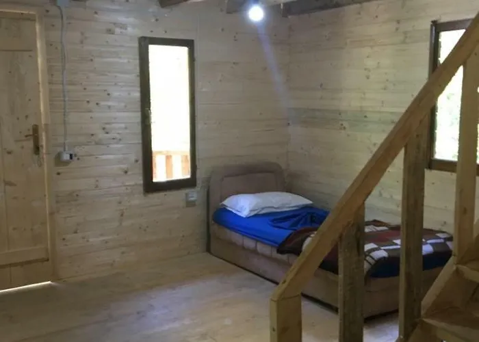 Гостевой дом Park Blini Shala River Moll' e Shoshit