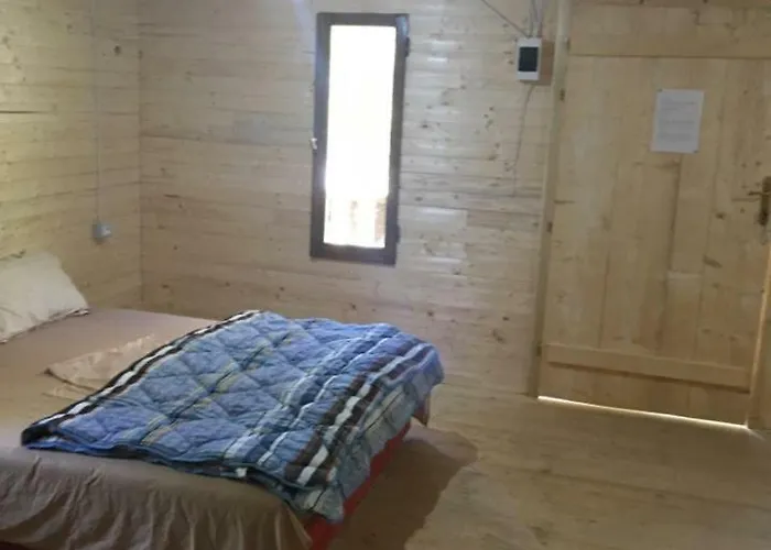 Park Blini Shala River *