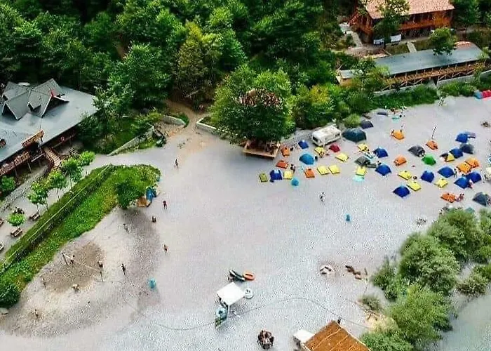 Park Blini Shala River