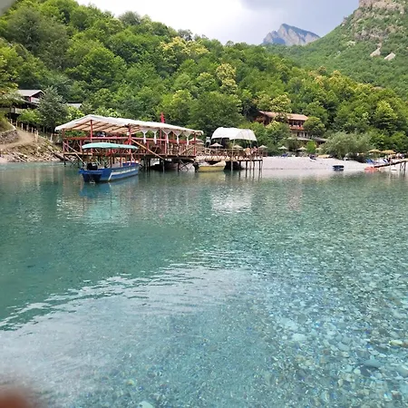 Park Blini Shala River Guest house