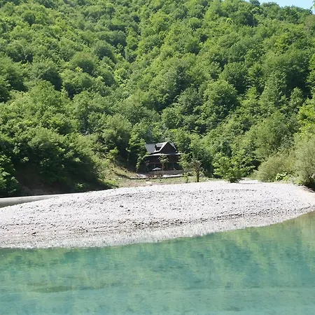 Park Blini Shala River Moll' e Shoshit