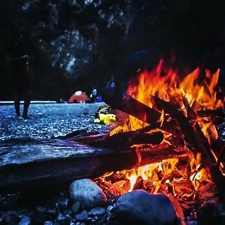 招待所 Park Blini Shala River Moll' e Shoshit