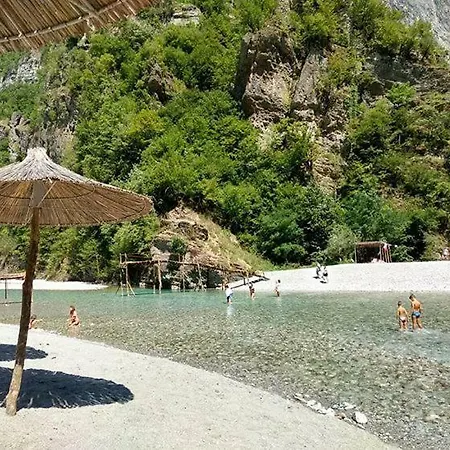 招待所 Park Blini Shala River Moll' e Shoshit