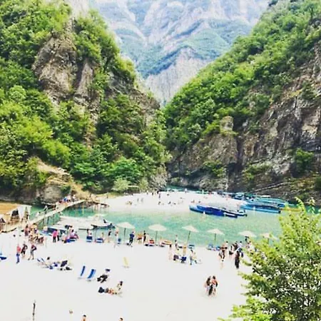 招待所 Park Blini Shala River Moll' e Shoshit